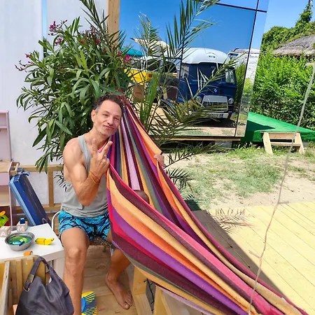 Pura Vida *