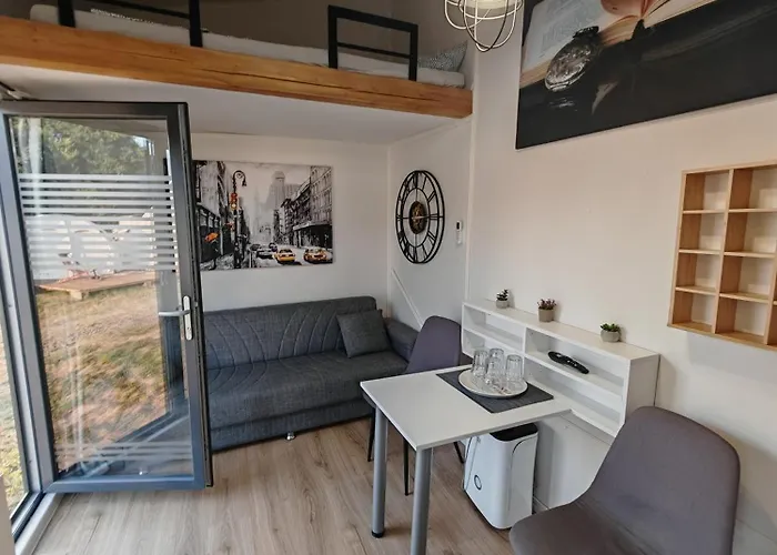 Pura Vida Vama Veche